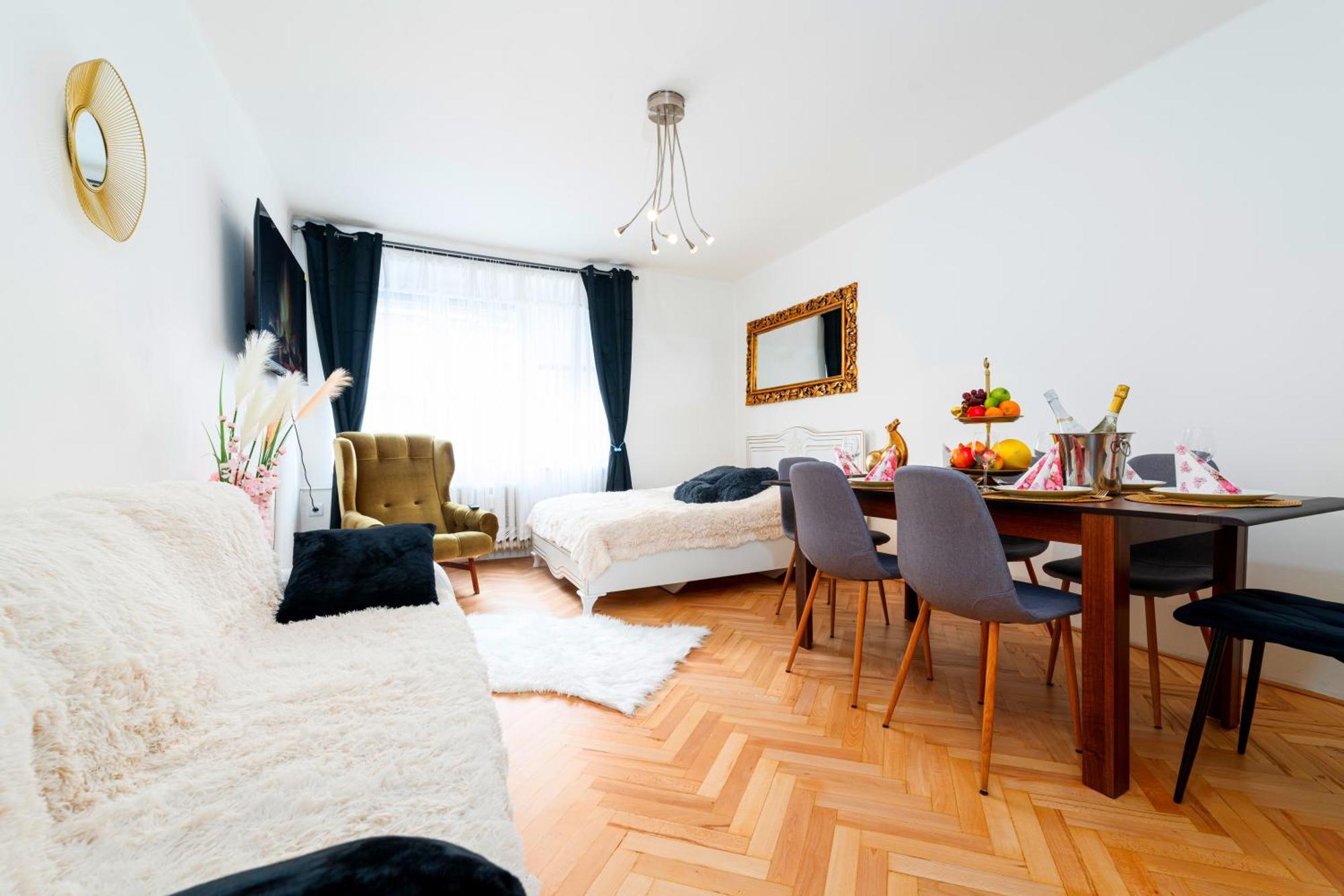Brilliant Deluxe Apartmán *